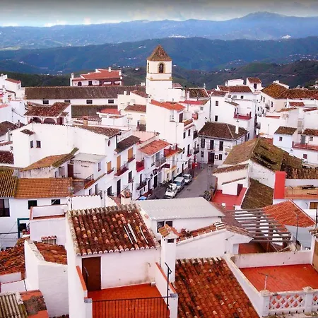 Quaint House In Canillas With Pool *